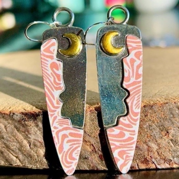 Jewelry - Bohemian Arrowhead Mythical Crescent Moon Energy Ethnic Boho Fashion Earrings